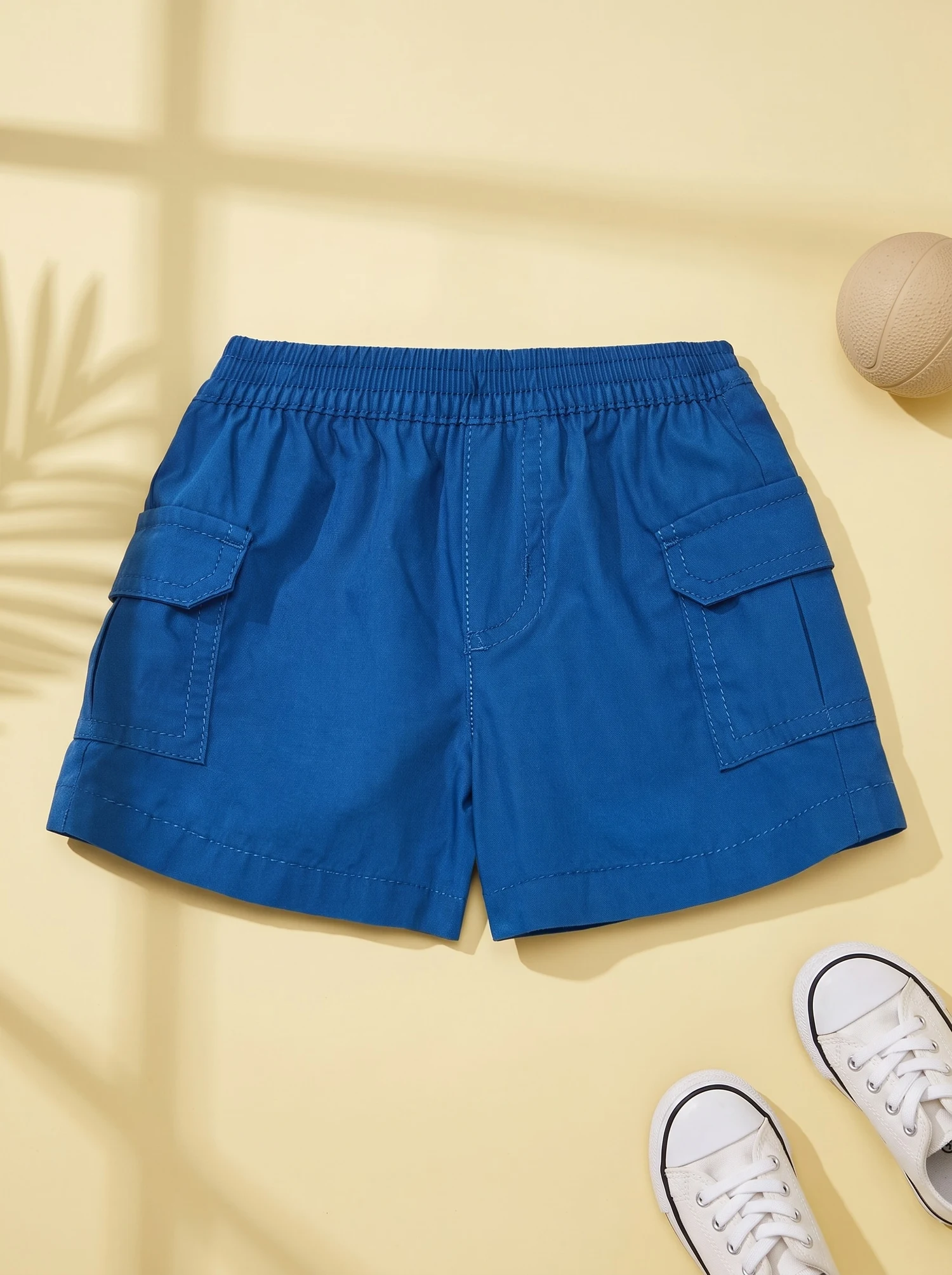 Short cargo azul